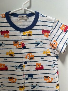 100% Cotton Japan Hot Biscuit White & Navy Striped Tee Vehicle Print